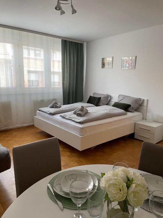 Apartment Green - Grey Ljubljana Extérieur photo